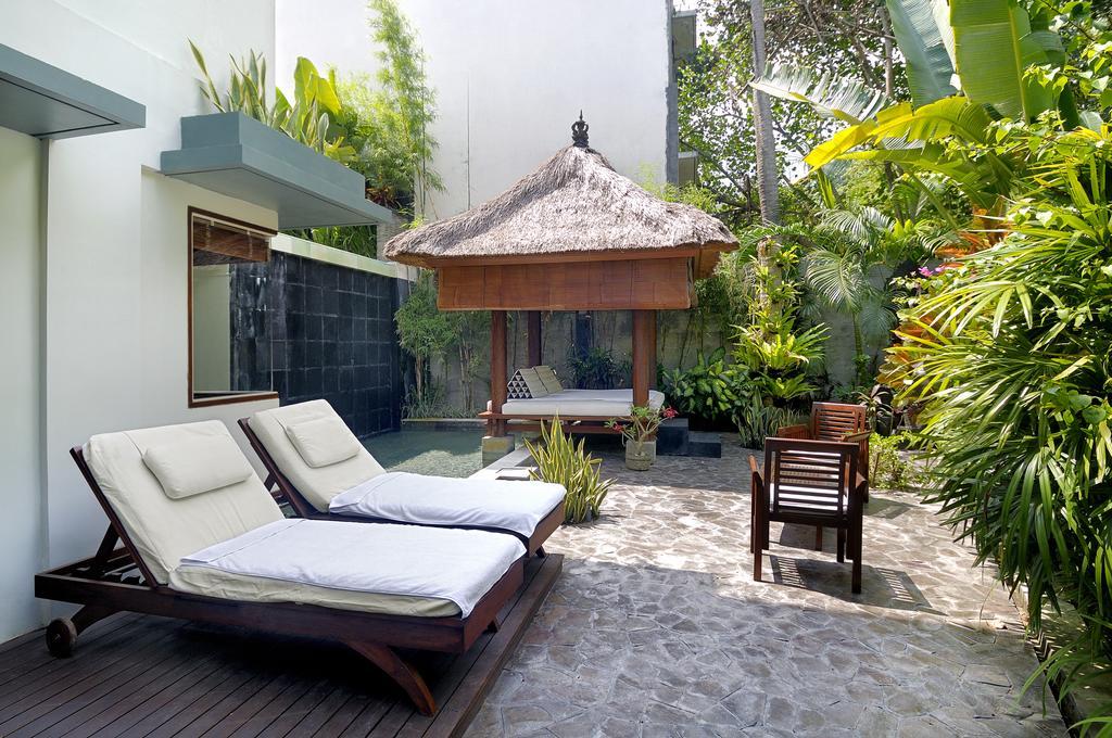 Villa Delapan Canggu Екстериор снимка
