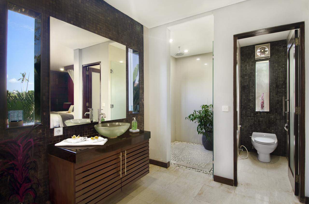 Villa Delapan Canggu Екстериор снимка